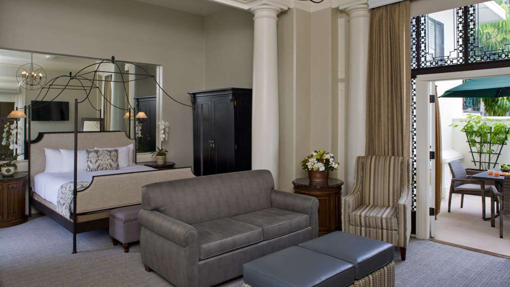 Hotel Glorietta Bay